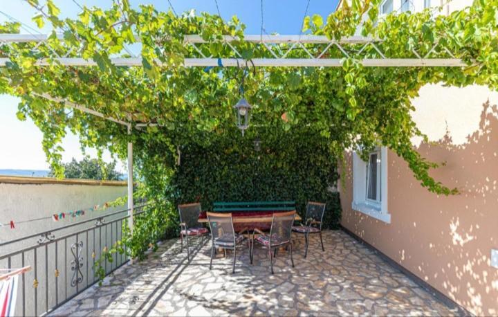 Apartman Marinović Kastela Bagian luar foto